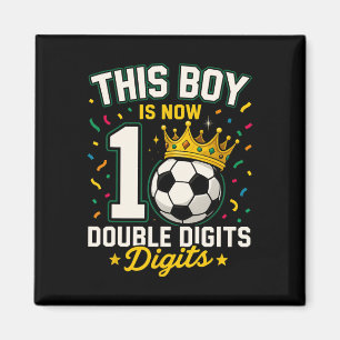 Dieser Junge ist jetzt 10 Doppelziffern Fußball 10 Magnet