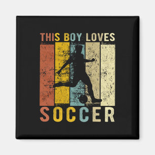 Dieser Junge liebt Fußball Jungen Fußball Magnet