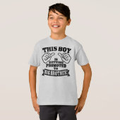 Dieser Junge wird zum großen Bruder befördert T-Shirt (Vorne ganz)