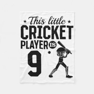 Dieser kleine Cricket-Spieler ist 9 Jahre alt - 9. Fleecedecke