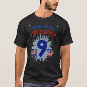 Dieser kleine Firecracker ist 9 Jungs Mädchen 9. B T-Shirt