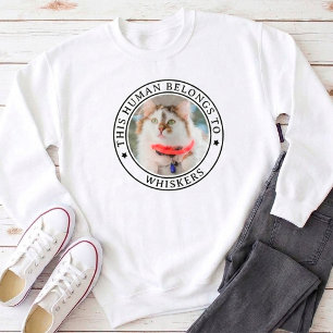Dieser Mensch gehört zum Namen der Hunde - Benutze Sweatshirt