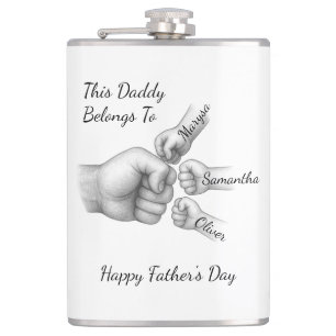 Dieser Papa gehört - Geschenk mit Kindernamen - Flachmann