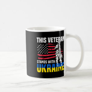 Dieser Veteran steht in der Ukraine Kaffeetasse