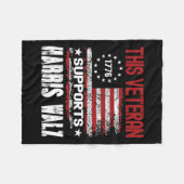 Dieser Veteran unterstützt Harris Wheimer 2024 Ame Fleecedecke (Vorderseite (Horizontal))