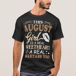 Dieses August Girl ist ein echter Sweetheart und e T-Shirt