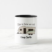 Dieses ist, wie wir Tasse rollen (Zentrum)