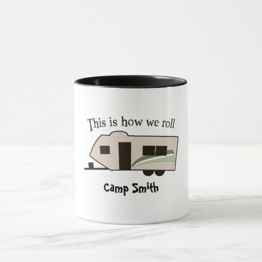 Dieses ist, wie wir Tasse rollen (Zentrum)