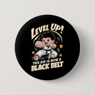 Dieses Kind ist jetzt ein Karate-Hapkido-Preis für Button