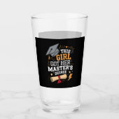 Dieses Mädchen Got ihren Master-Grad-Abschluss Glas (Vorderseite)