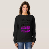 Dieses Mädchen hat ein Phantastisches Holzarbeiter Sweatshirt (Vorne ganz)