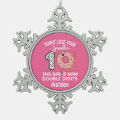 Dieses Mädchen ist jetzt zweistellig zum zehnten G Schneeflocken Zinn-Ornament (Vorderseite)