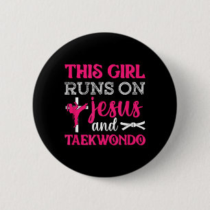 Dieses Mädchen Jesus Taekwondo Frau Religion Karat Button