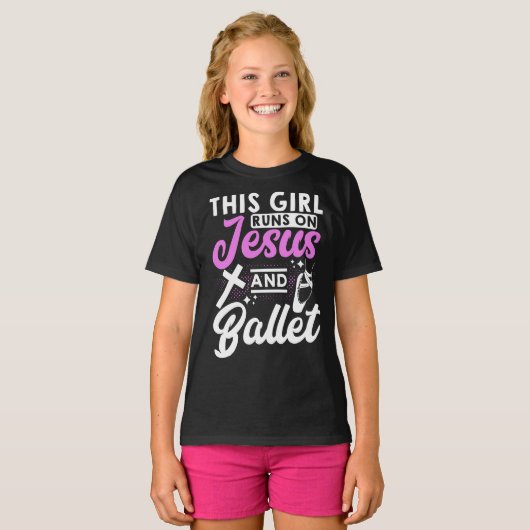 Dieses Mädchen läuft auf Jesus und Ballett Tanz T-Shirt (Vorne ganz)
