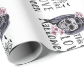 Dieses Mädchen Liebe Halloween Geschenkpapier (Rolleneckpunkt)