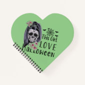 Dieses Mädchen Liebe Halloween Notizblock (Vorderseite)