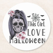 Dieses Mädchen Liebe Halloween Runder Pappuntersetzer (Vorderseite)