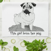 Dieses Mädchen Liebe ihren Mops! Geschirrtuch (Gefaltet)