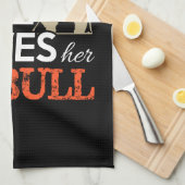 dieses Mädchen Liebe ihren Pitbulle Geschirrtuch (Viertel Falte)