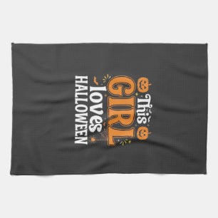 Dieses Mädchen liebt Halloween-Typografie SVG-Desi Geschirrtuch