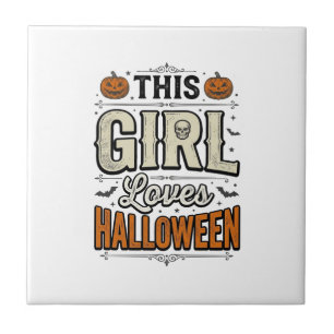 Dieses Mädchen liebt Halloween Vintage-Shirt-Desig Fliese