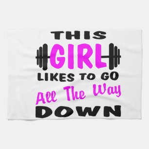 Dieses Mädchen mag vollständig gehen unten Handtuch