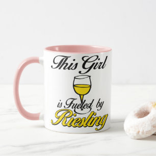 Dieses Mädchen wird von Riesling gespeist Tasse