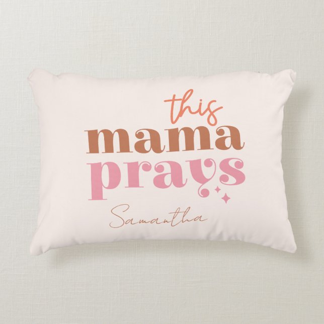 Dieses Mama Prays - rustikales Boho Design Dekokissen (Vorderseite)