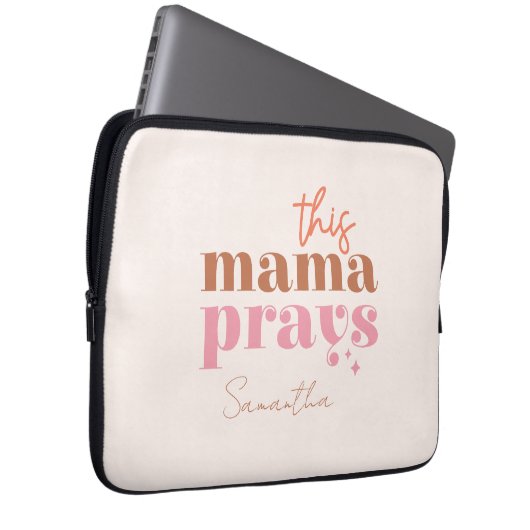 Dieses Mama Prays - rustikales Boho Design Laptopschutzhülle (Vorne Rechts)