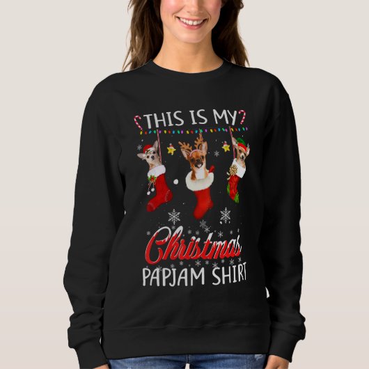 Dieses Weihnachten Pajama Chihuahua in Socks Shirt (Vorderseite)