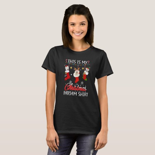 Dieses Weihnachts Pajama Maltese in Socken Hund T-Shirt (Vorne ganz)