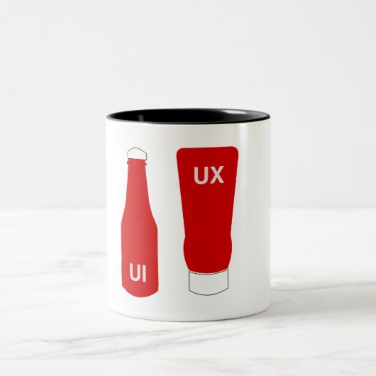 Differenz zwischen UX und UI Ketchup Zweifarbige Tasse (Mittel)