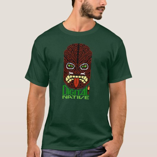 Digital-gebürtige 8-Bitpixel-Kunst Tiki T-Shirt (Vorderseite)