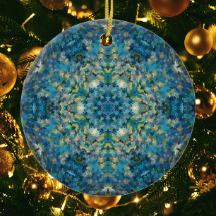 Digital Mandala Blau Weiß und Gelb Keramik Ornament