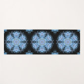 Digital Mandala Blume Blau und Schwarz Yogamatte (Vorderseite (Horizontal))