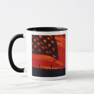 Digital-Zusammensetzung der amerikanischen Flagge Tasse