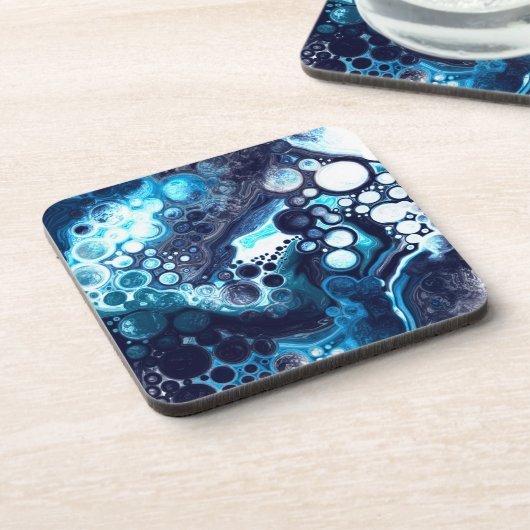 Digitale Fluid Art aus dunkelblauem Marmor Getränkeuntersetzer (Linke Seite)