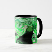 Digitale Fluid-Kunst aus grünem Marmor Extravagant Tasse (VorderseiteRechts)