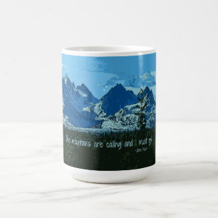 Digitale Kunst der Bergspitzen - John Muir-Zitat Kaffeetasse