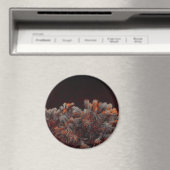 Digitale Kunst des Kiefernbaums mit orangefarbenen Magnet (In Situ (Geschirrspüler))