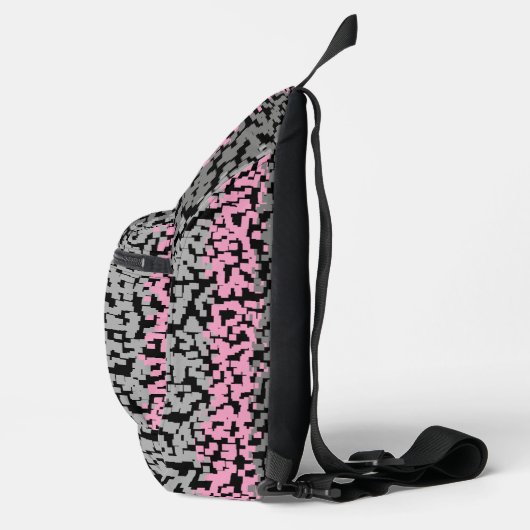 Digitale, pixelförmige Streifen in Rosa, Grau und  Crossbody Bag (Rechts)