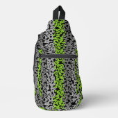 Digitale Streifen in grün, grau und schwarz Crossbody Bag (Vorderseite)