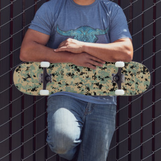 Digitale Tarnung – Tan-Grün MED-Tarnmuster Skateboard
