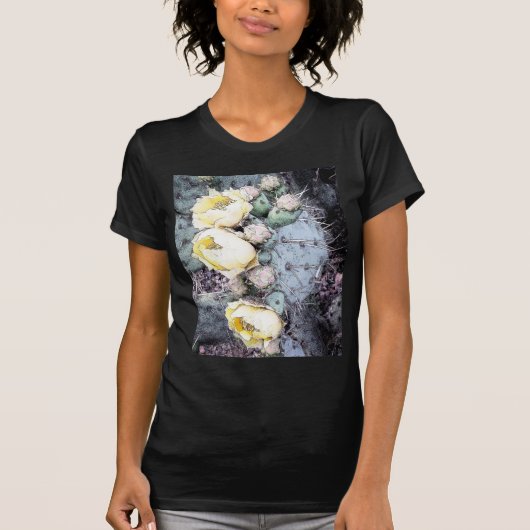 Digitale Tintenaufnahme der Cactus Blume T-Shirt (Vorderseite)