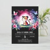 Digitaler Jungle Tiger Geburtstag Einladung (Stehend Vorderseite)