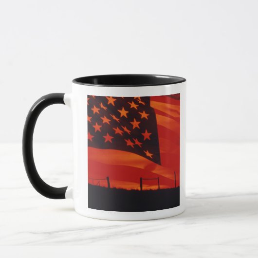 Digitaler Verbund der amerikanischen Flagge Tasse (Links)