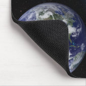 Digitales Composite eines Kometen, der sich in Ric Mousepad (Ecke)