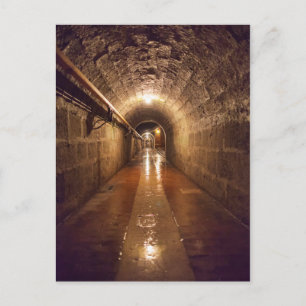 Dimly Lit Salzbergtunnel Postkarte