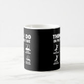 Dinge, die ich in meiner Freizeit mache Snowboarde Kaffeetasse (Mittel)