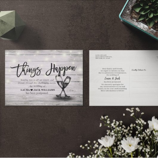 Dinge passieren Hochzeitspause Änderung der Pläne Ankündigungspostkarte